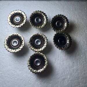 Set of 7 Vintage Sunflower Cabinet Knobs Antiqued Brass Floral Drawer Pull Metal